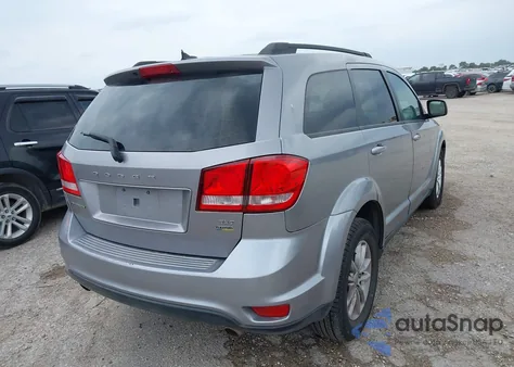 2015 Dodge Journey Sxt z USA, uszkodzony, nr VIN 3C4PDCBG5FT727354